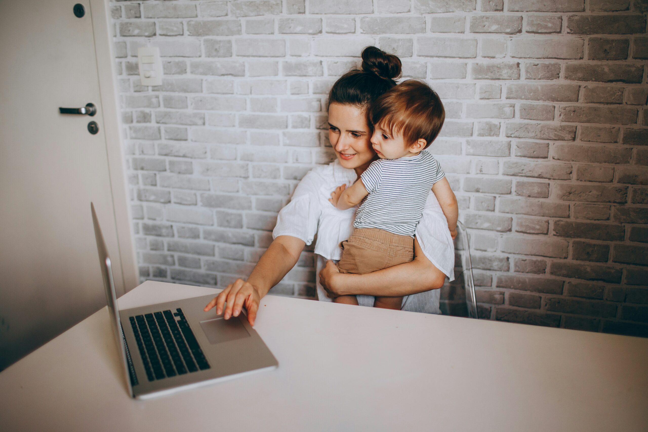 Modern Working Mom